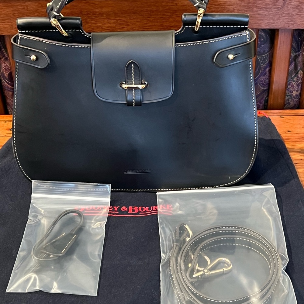 Dooney & Bourke Alto Viola Bag